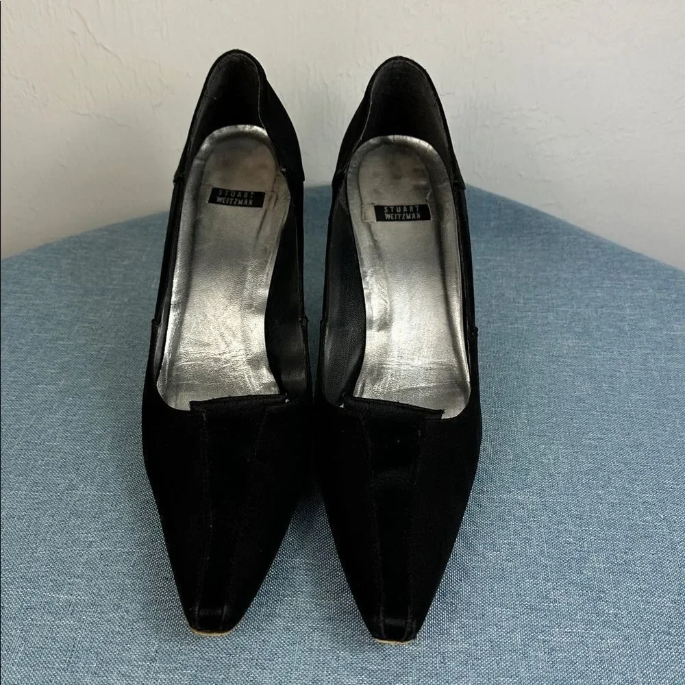 Stuart Weitzman Vintage Black Satin Upper Heels Size 9 AA